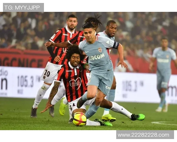 巴黎圣日耳曼成功引进世界级球星,球队壮大实力再添助力 巴黎圣日耳曼成功引进世界级球星,球队壮大实力再添助力