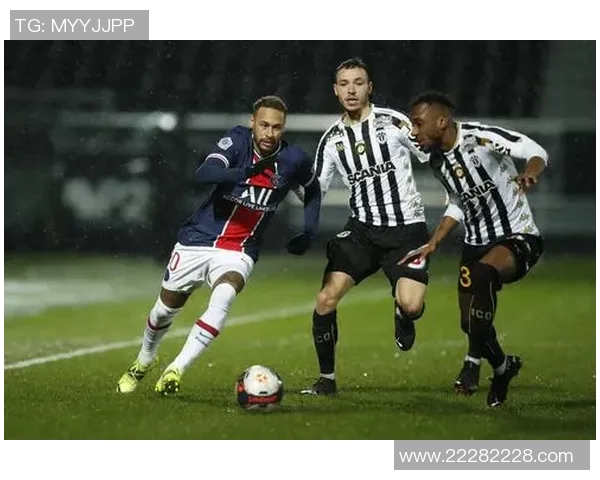 巴黎圣日耳曼主场大胜提前锁定法甲冠军,梅开二度的内马尔闪耀全场 巴黎圣日耳曼主场大胜提前锁定法甲冠军,梅开二度的内马尔闪耀全场