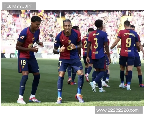 巴萨主场大胜,重回西甲榜首位置 巴萨主场大胜,重回西甲榜首位置