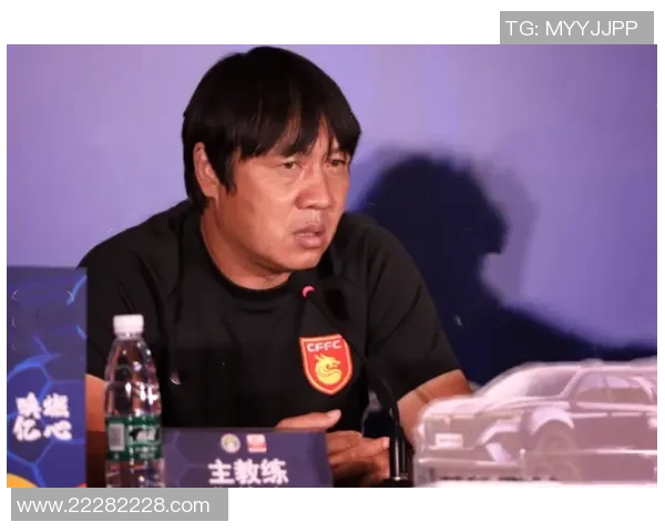 毕尔巴鄂主教练宣布辞职，球队处境堪忧