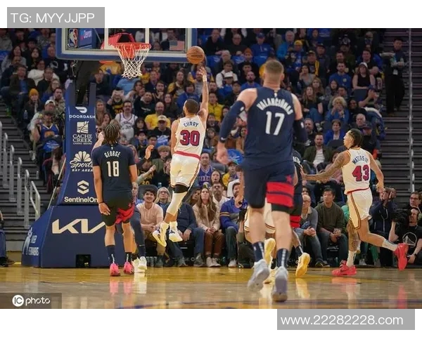 勇士主场战胜奇才,继续保持领先优势 勇士主场战胜奇才,继续保持领先优势