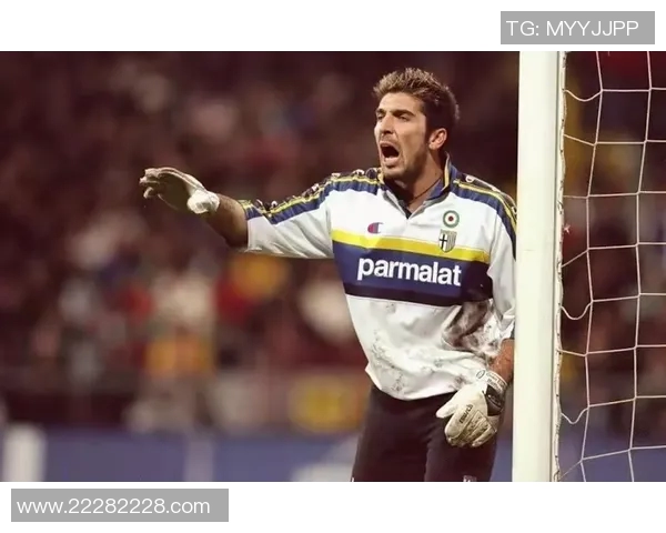 尤文图斯传奇门将布冯宣布退役，球队老将齐声致敬：“终将伟大”